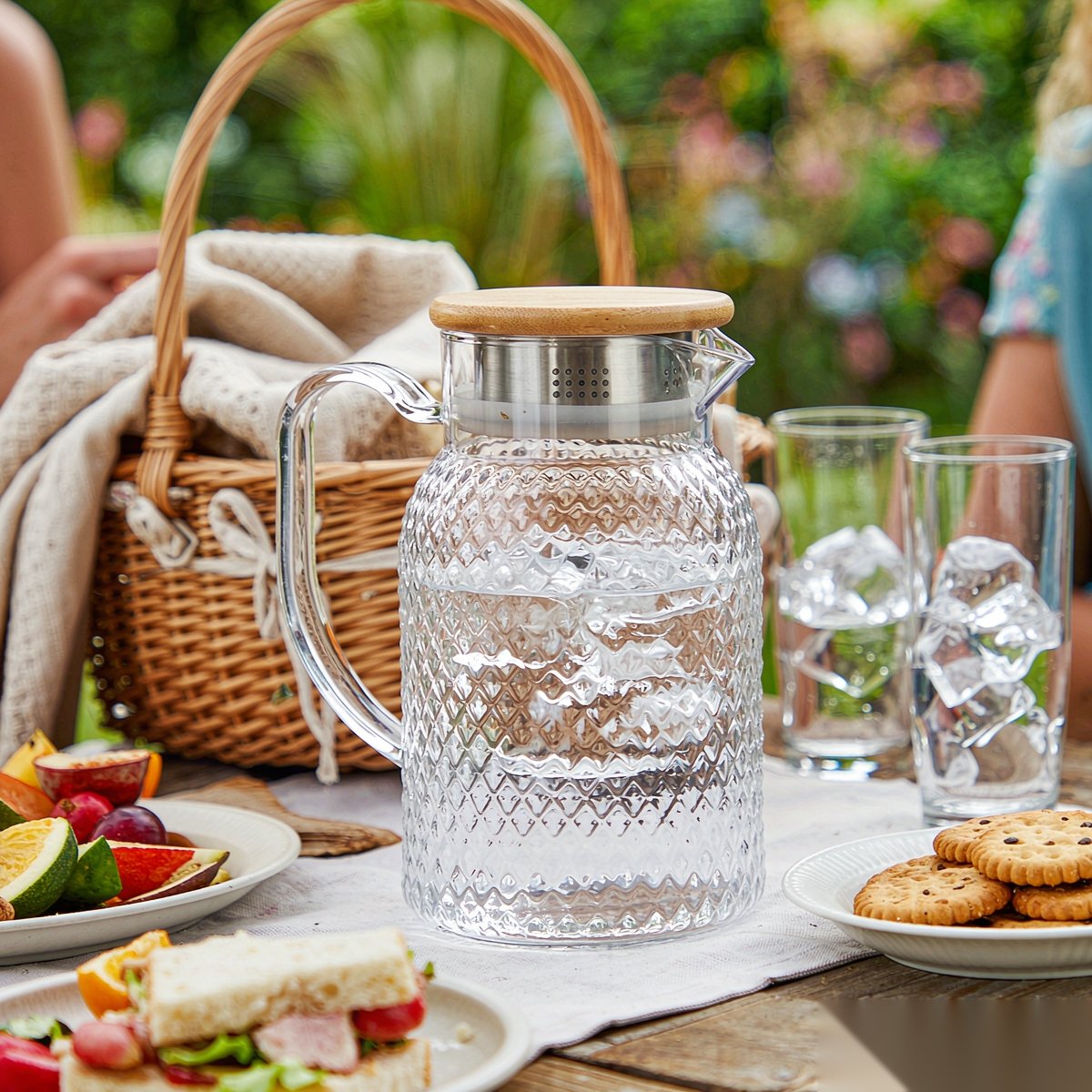 BY-9190C unbreakable PC full-handle water pitcher (wood) - ready for an outdoor picnic