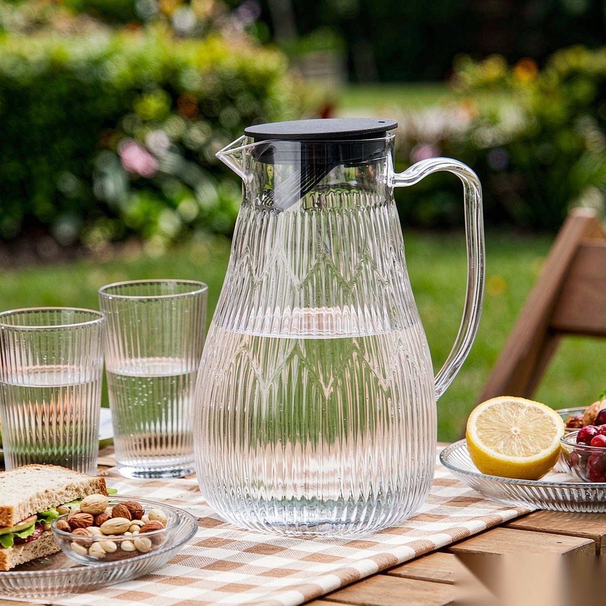 BY-9193B unbreakable PC full-handle water pitcher - ready for an outdoor picnic
