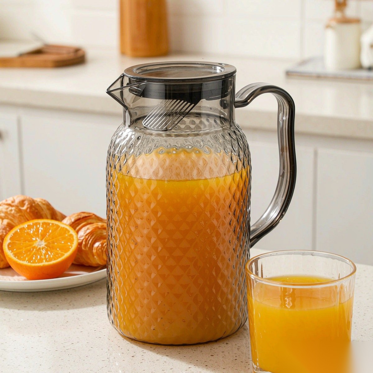 BY-9190C unbreakable PC full-handle water pitcher (gray) - serving chilled juice at breakfast