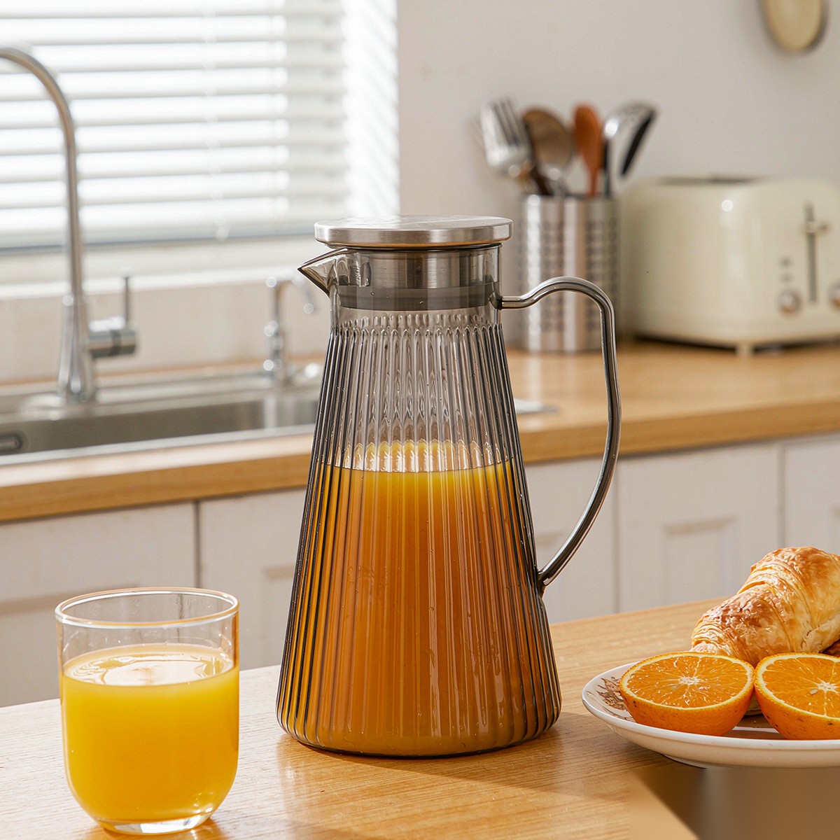 BY-9194B unbreakable PC full-handle water pitcher (gray) - serving chilled juice at breakfast