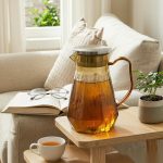 BY-9192B unbreakable PC full-handle water pitcher (tea) - in use for afternoon tea