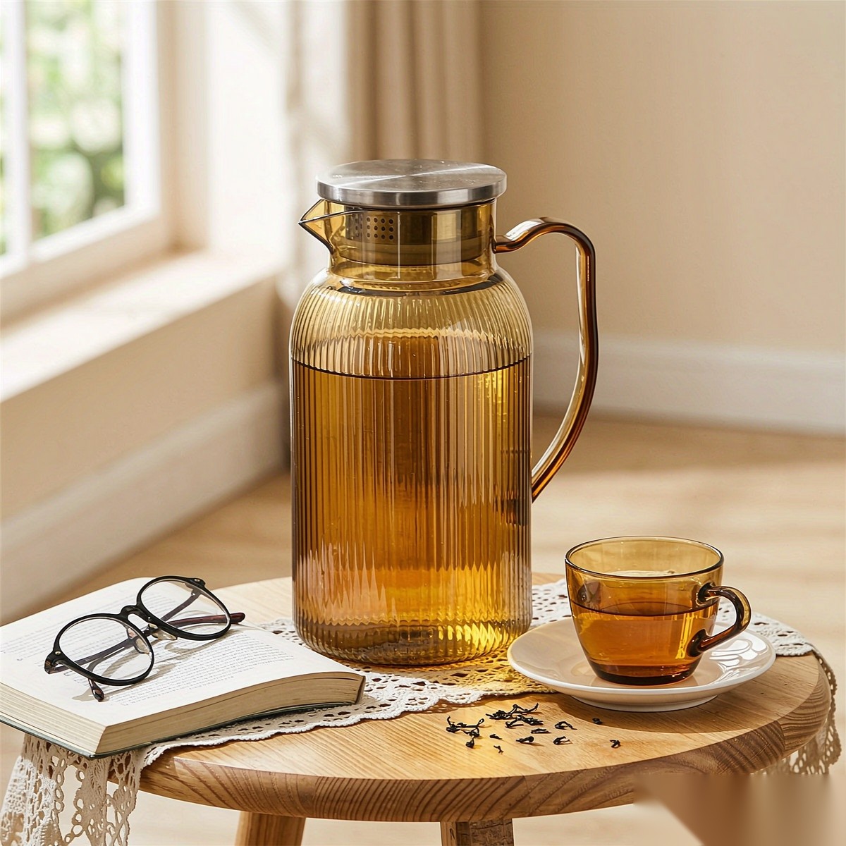 BY-9195B unbreakable PC full-handle water pitcher (tea) - in use for afternoon tea