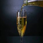 detail BY 9916 1 elsjoy acrylic champagne flute 140ml clear transparent glass pouring dynamic 6