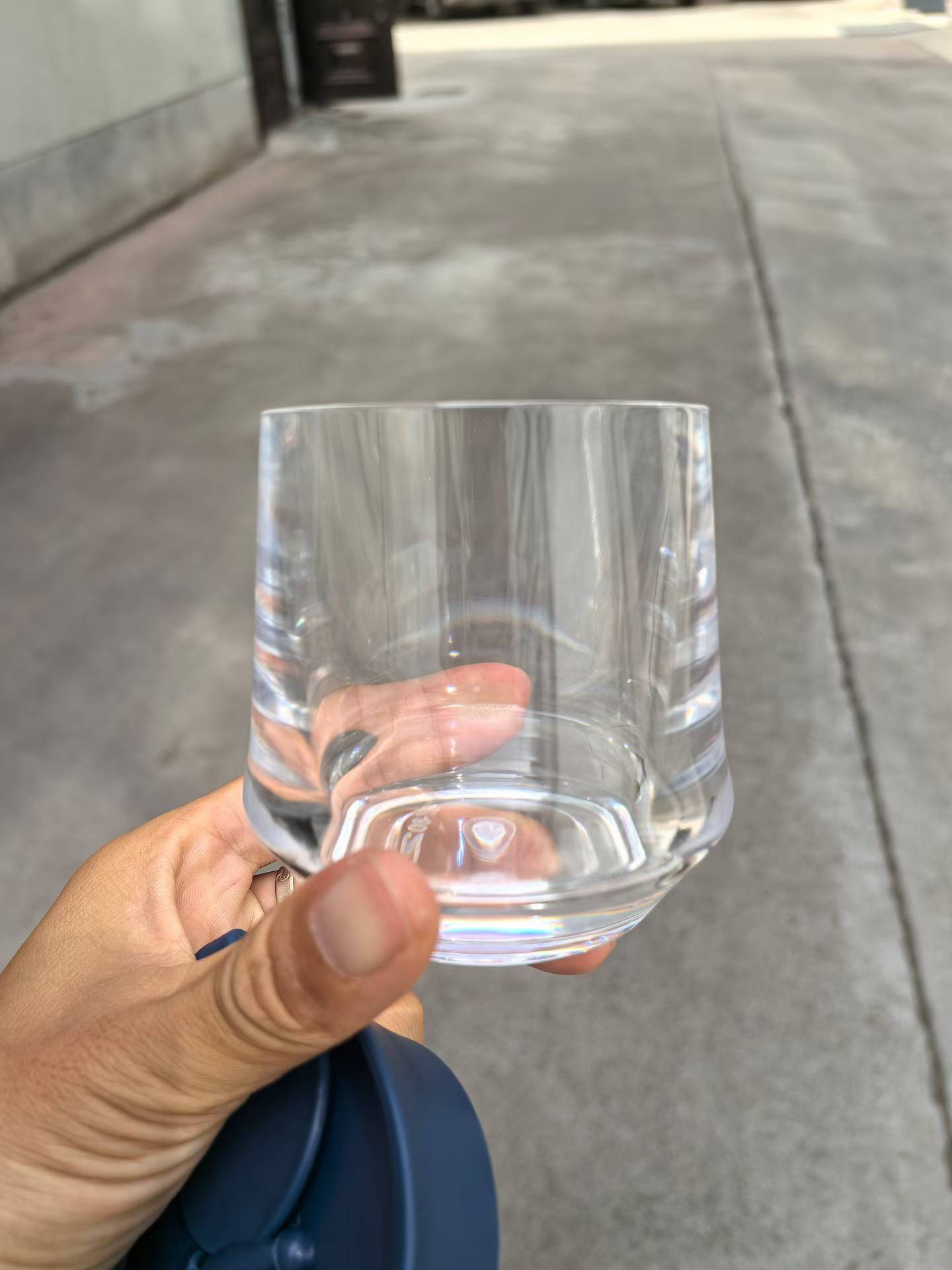detail custom logo green acrylic shot glass promotional cup for restaurant 1